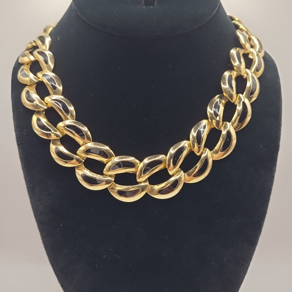 Vintage Gold and Black Chain Necklace - Picture 2 of 8